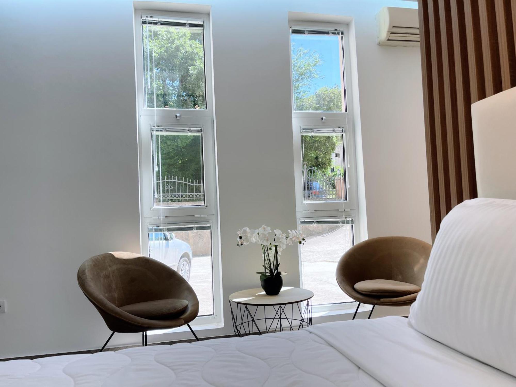 Guest House Koliqi - Hotel & Apartments Ulcinj Ngoại thất bức ảnh